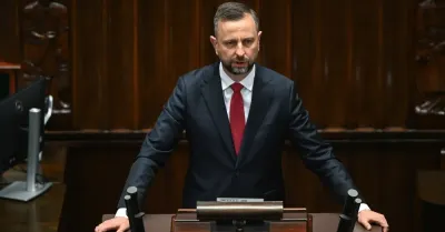 Szef MON: zasady użycia broni są inne w czasie pokoju i wojny, gdyby rakieta była zagrożeniem - zestrzelono by ją